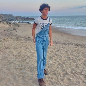 Meet your Posher, Connor